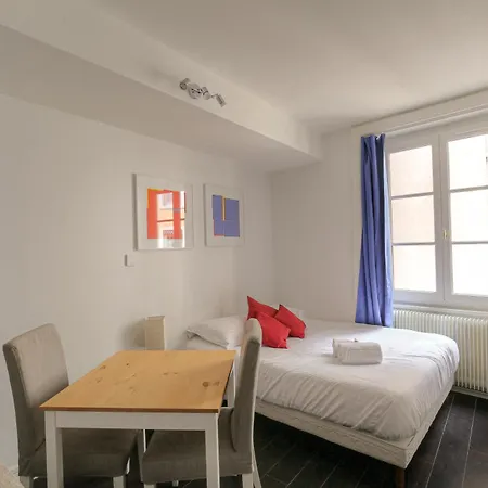 Fonctionnel Et Renove, Berges Du Rhone *